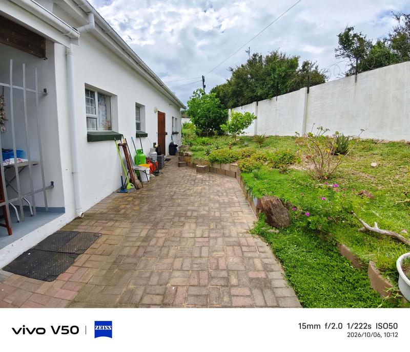 3 Bedroom Property for Sale in Fraaiuitsig Western Cape